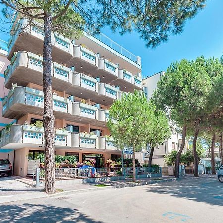 Hotel Residence Jamaica Milano Marittima Eksteriør billede